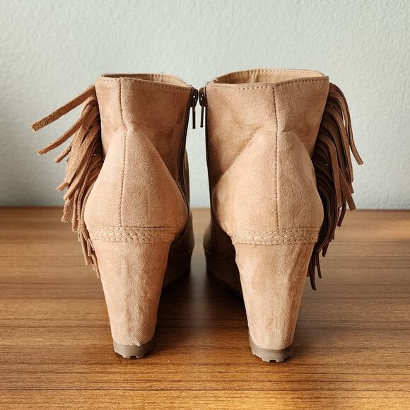 Massini Faux Suede Fringe Zip Hidden Wedge Ankle Booties - Picture 3 of 9